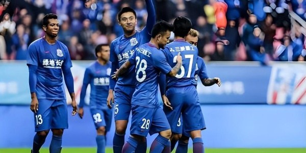 意外！阿玛杜和阿苏埃未来仍能代表申花踢亚冠？引发球迷热议