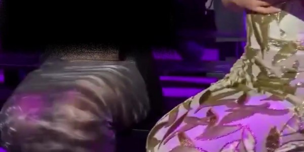 kaiyun·(中国)官方网站-🥵克莱女友回应透视装被人看光光：我戴了乳贴 但它没盖住……